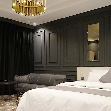 Astro Hotel Jongin Kültér fotó